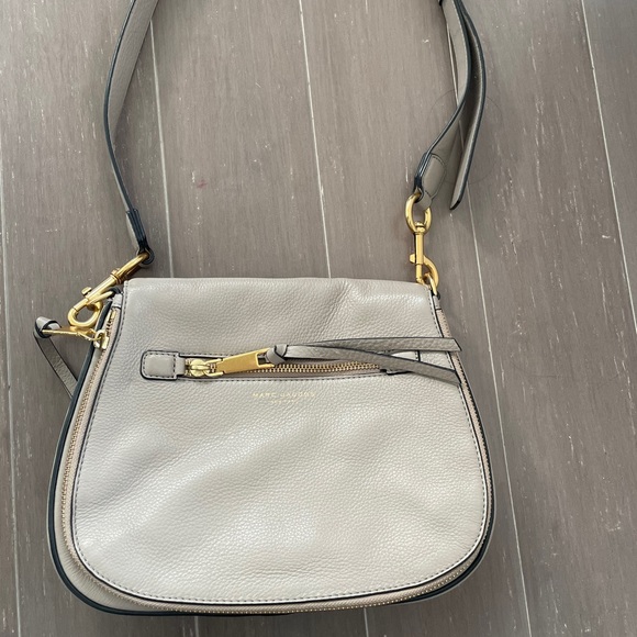 Marc Jacobs Handbags - Marc Jacobs Purse